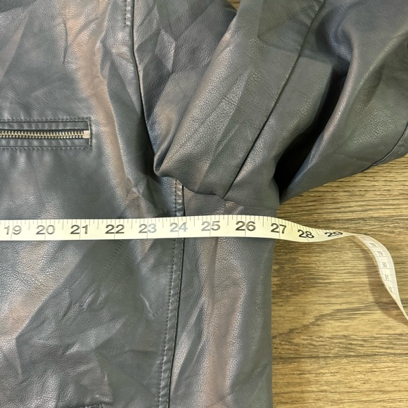 Levis Dark Blue Men’s Faux Leather Hooded Bomber Jacket XXL - Picture 14 of 15